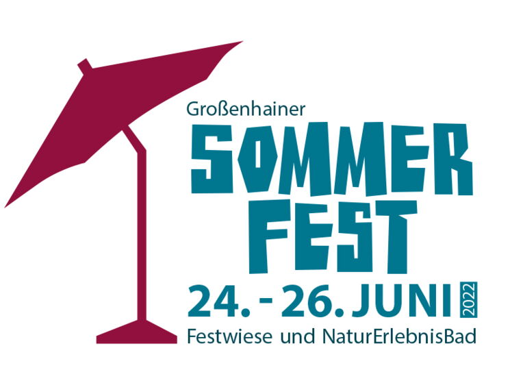 Das Bild zeigt das Logo zum Sommerfest 2022 in Großenhain. Auf der linken Seite steht ein weinroter Sonnenschirm. Rechts daneben kann man lesen "Großenhain Sommerfest. 24. bis 26. Juni 2022. Festwiese und NaturErlebnisBad.".-.